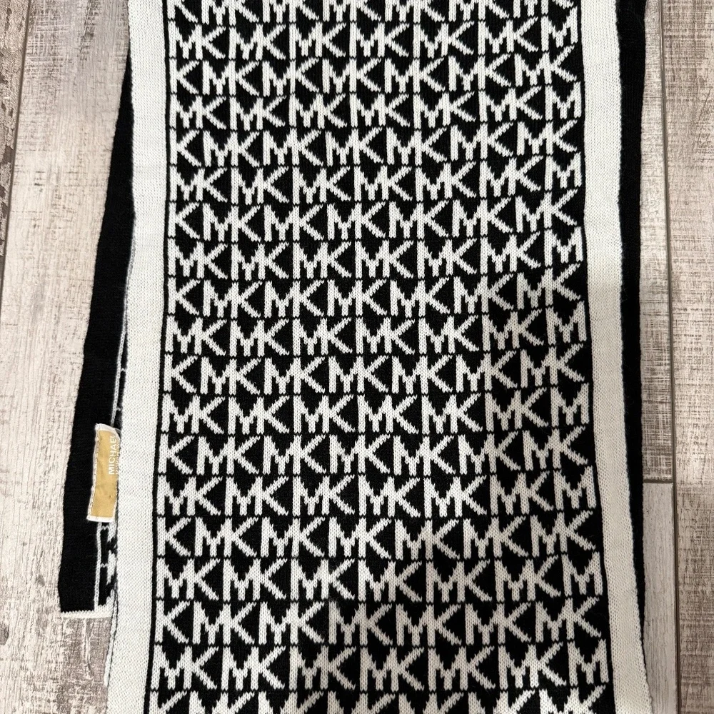 michael kors ladies scarf onesize - Picture 1 of 1